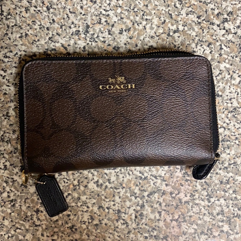 Coach wallet